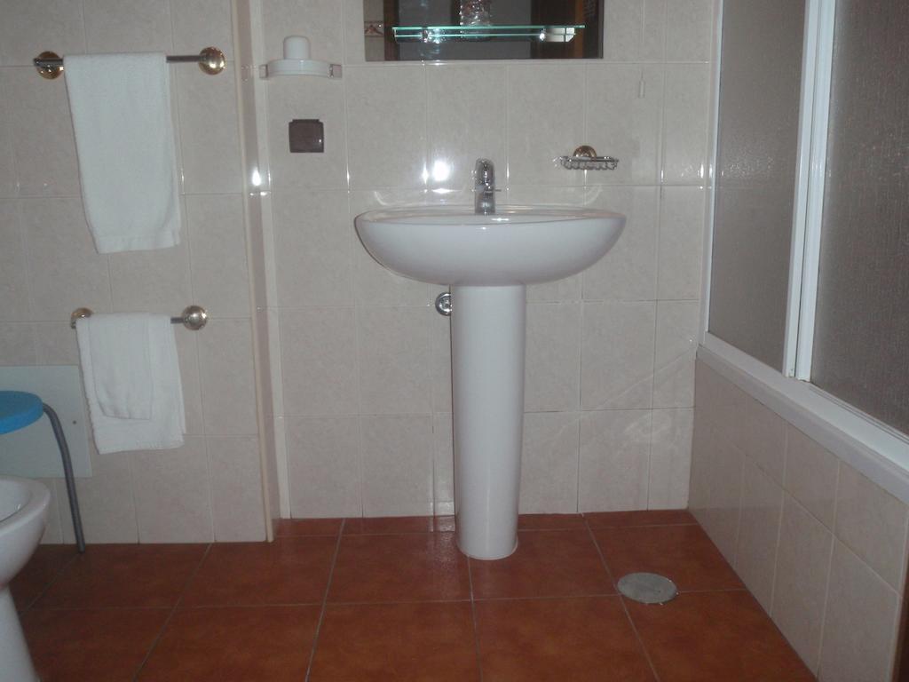Hotel Romba Ourique Kamer foto